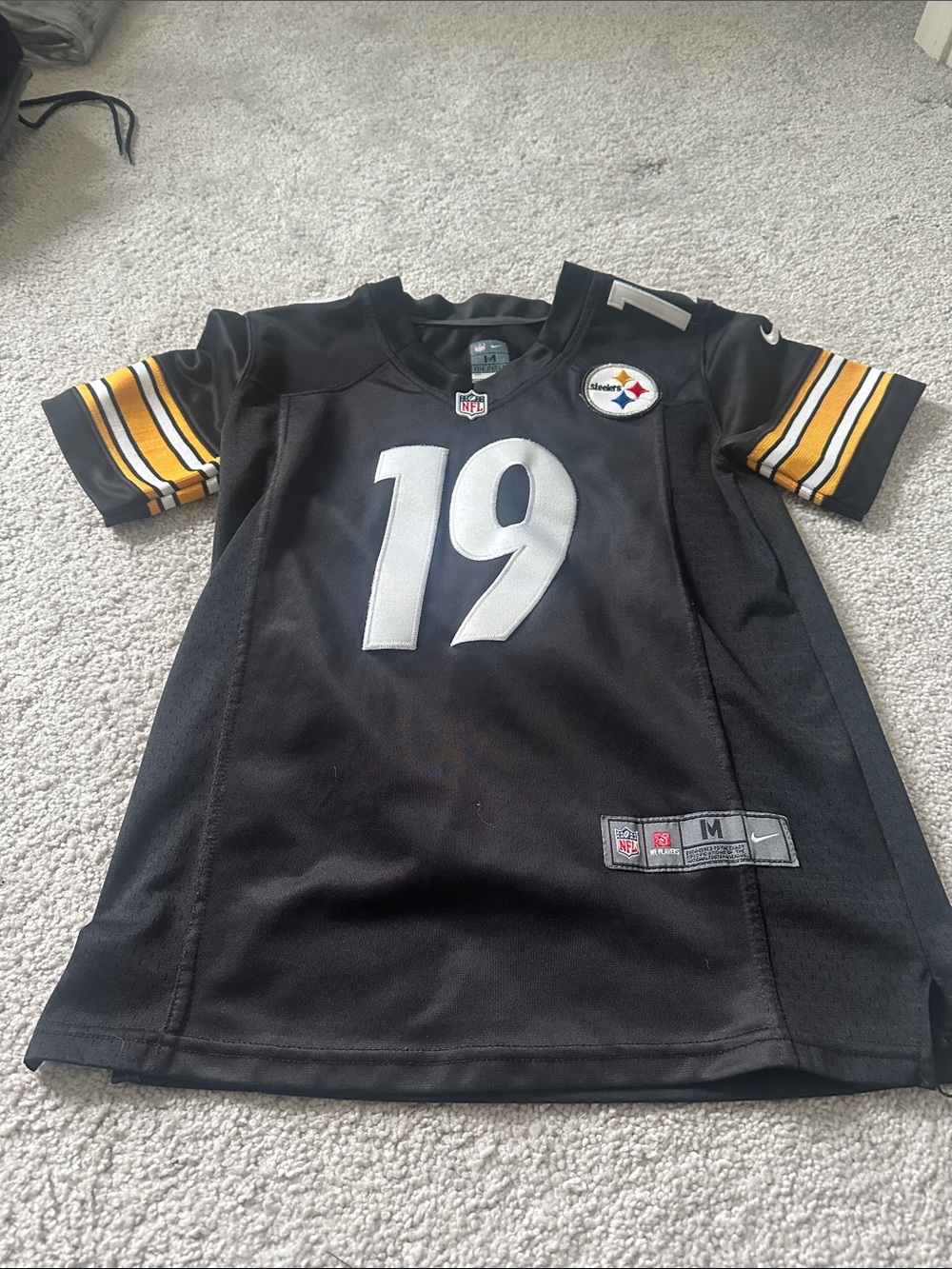 Youth JuJu Smith Schuster jersey medium